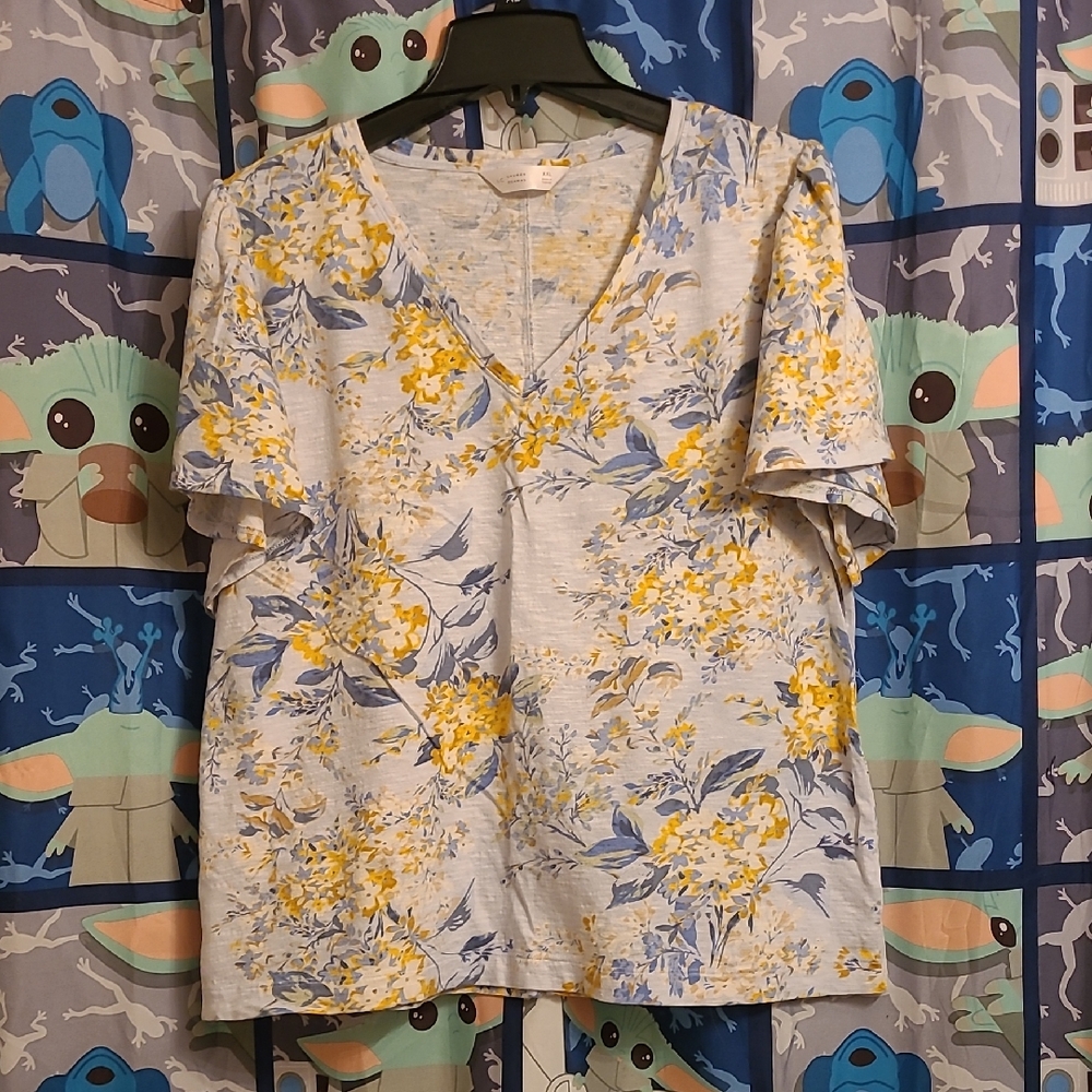 LC Lauren Conrad Blue and Yellow Floral V-Neck Top